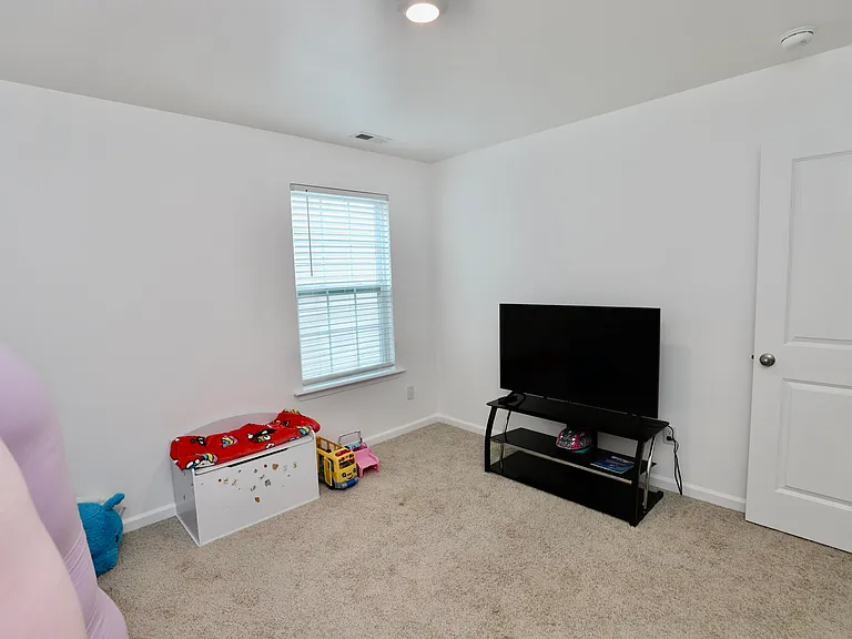 2037 Elmridge Rd — Photo 78