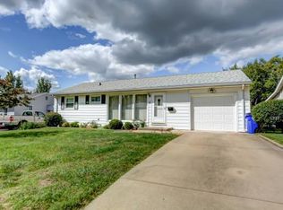 6 E Imboden Dr, Decatur, IL 62521