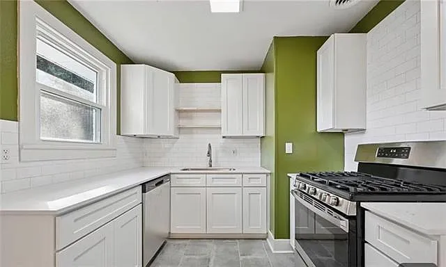 501 Saint Ann St — Photo 3