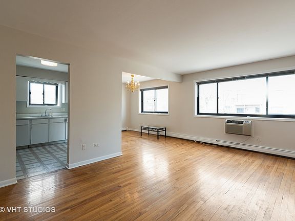 2nd image of 1600 W Greenleaf Ave APT 304