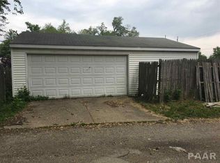 214 E Corrington Ave, Peoria, IL