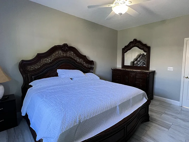 4728 Orchard Ln — Photo 3