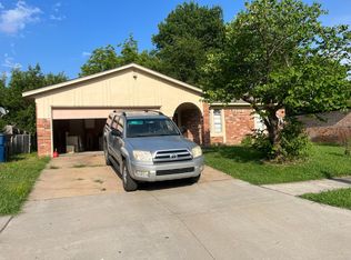 3633 S 106th East Pl, Tulsa, OK 74146