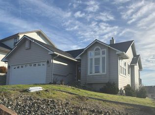 730 NW 23rd St, Pendleton, OR 97801