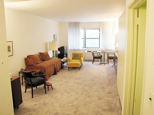 Sold by Stribling | media 7