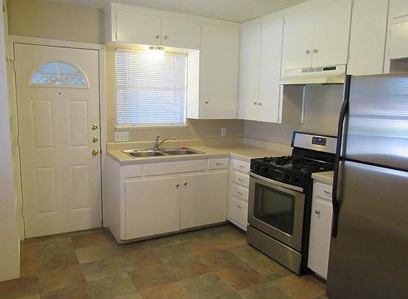 3rd image of 7503 Southgate Ln #A
