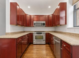 743 W Waveland Ave APT 2, Chicago, IL 60613