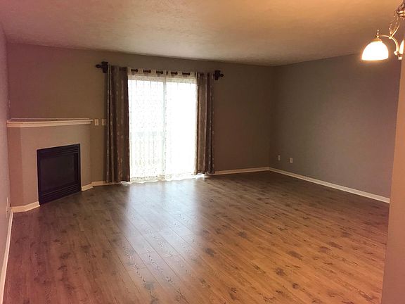 5th image of 4035 Rivertown Ln SW