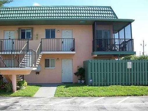 1st image of 1805 Fairview Villas Dr APT 4