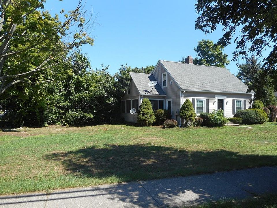 2nd image of 1500 Wilbraham Rd