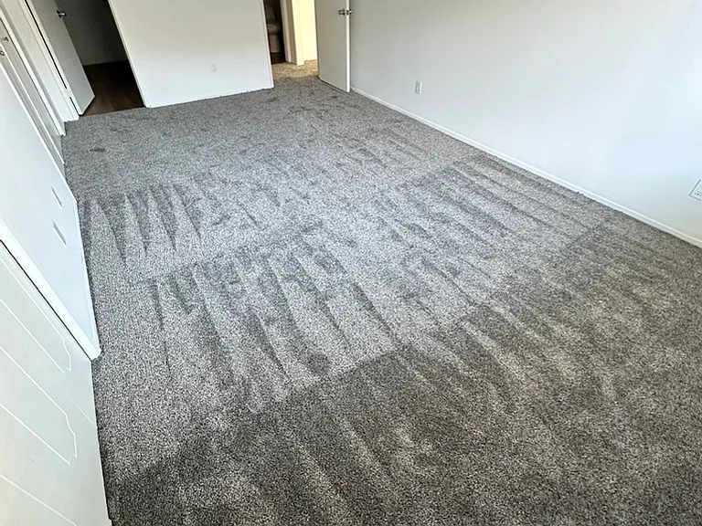California Euclid Apartments — Photo 20