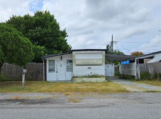 1909 Rally Ln, Holiday, FL 34690