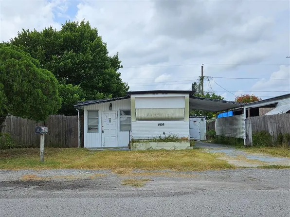 1909 Rally Ln, Holiday, FL 34690