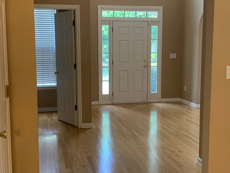 4031 Kingsley Park Ln — Photo 5