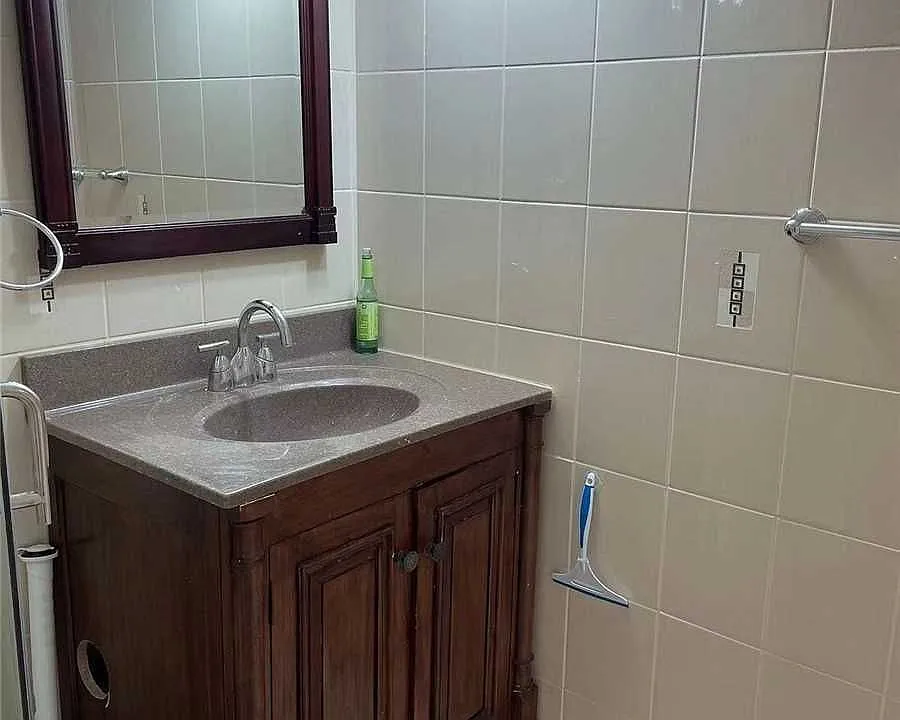 91 William Honey Cres #BASEMENT