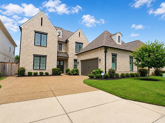 2nd image of 217 Chadwick Woods Ln
