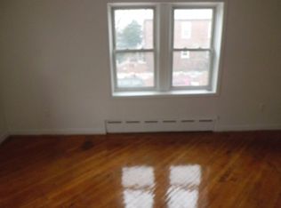 184 E 3rd St #2, Brooklyn, NY 11218