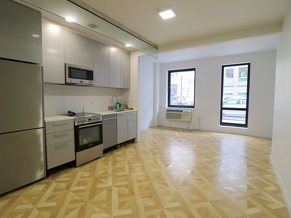 1st image of 316 E 3rd St #A1