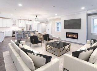 27 Middle St FLOOR 2, Waltham, MA 02451