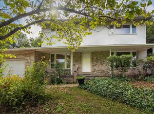 1016 Village Dr, Morgantown, WV 26505