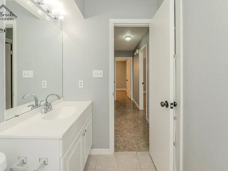 4611 Misty Valley E — Photo 18