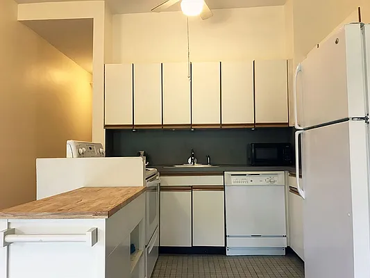 Rented by Corcoran | media 15