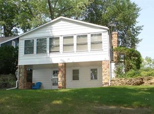 1691 Wamplers Lake Rd, Brooklyn, MI 49230