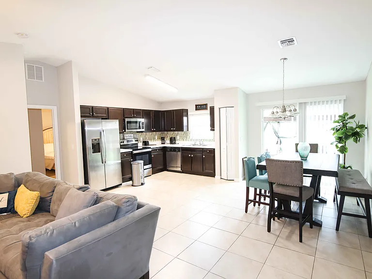 1315 SW Chase Rd — Photo 16