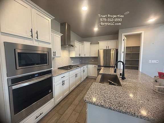 4th image of 4760 Powder River Dr