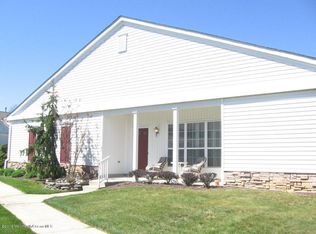 410 Harrier Dr, Monroe Township, NJ 08831