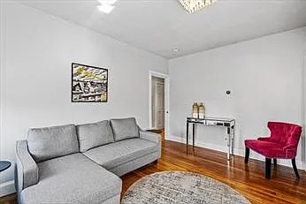 195 Bunker Hill St #3 — Photo 2