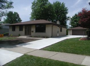 25511 Rusty St, Taylor, MI 48180