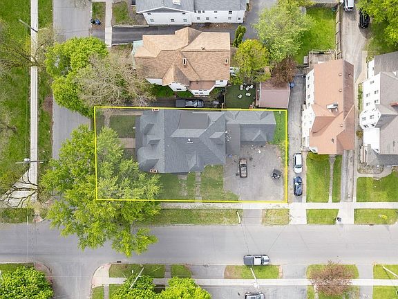 5th image of 900 N Alvord St