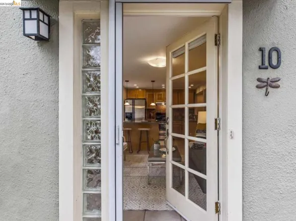 2725 Prince St APT 10, Berkeley, CA 94705