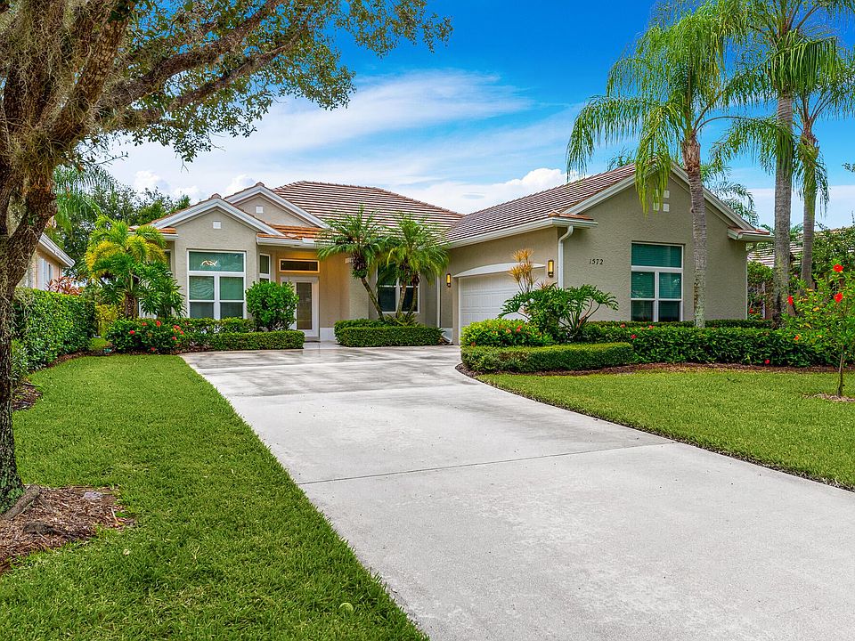 1st image of 1572 SW Monarch Club Dr