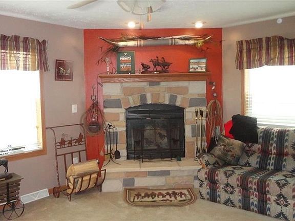5th image of 1203 W County Road 100 S