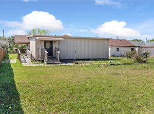 530 Oakdale Dr, Corpus Christi, TX 78418