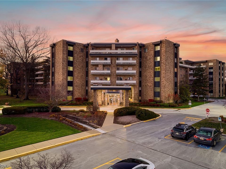 1st image of 2112 Acacia Park Dr APT 201