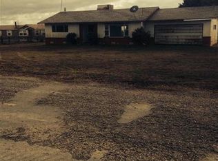 21295 2nd Ave, Stevinson, CA