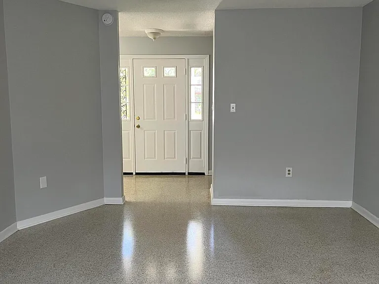 2643 Cherrywood Ln — Photo 13