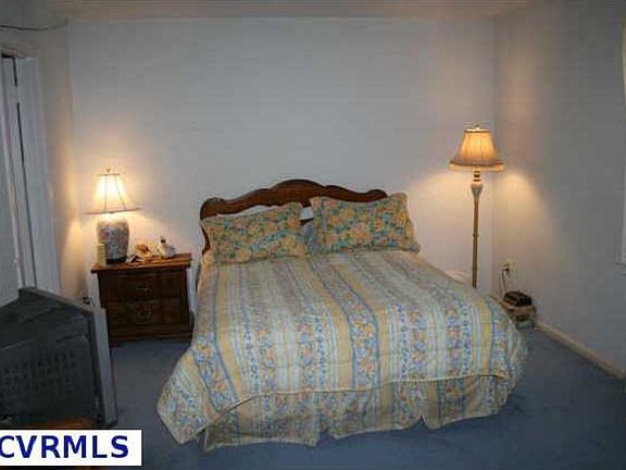 5th image of 1504 Americana Dr
