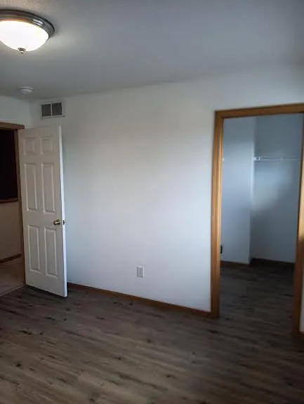 943 Serenity Cir — Photo 33