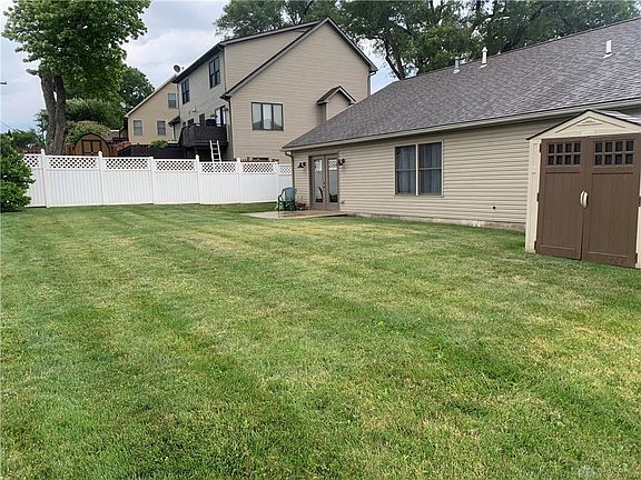 5th image of 915 Oak Hill Ct