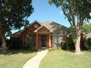 6910 Brandford Rd, Rowlett, TX 75089