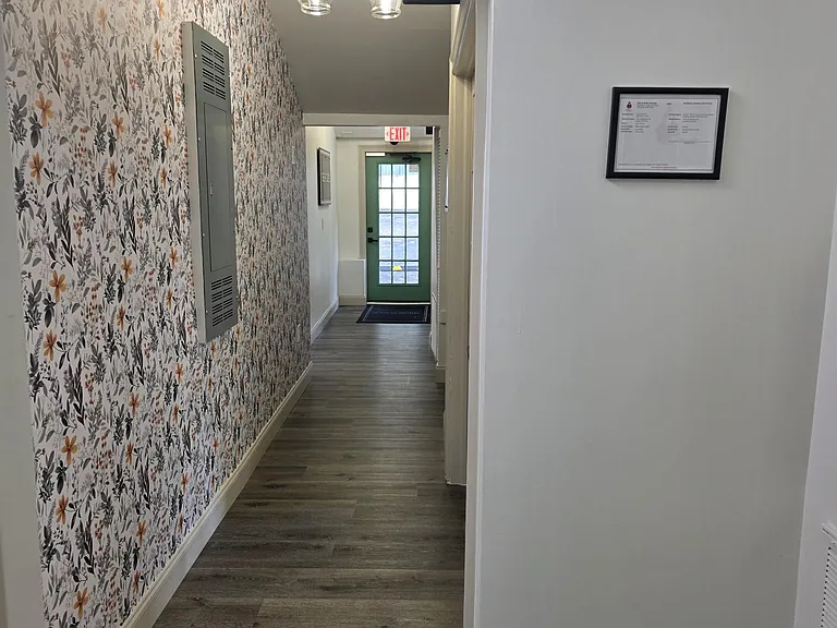 216 E Memorial Dr #1 — Photo 4