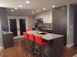 11 Rita Cres, Commack, NY 11725