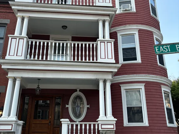 871 E Broadway #1, Boston, MA 02127