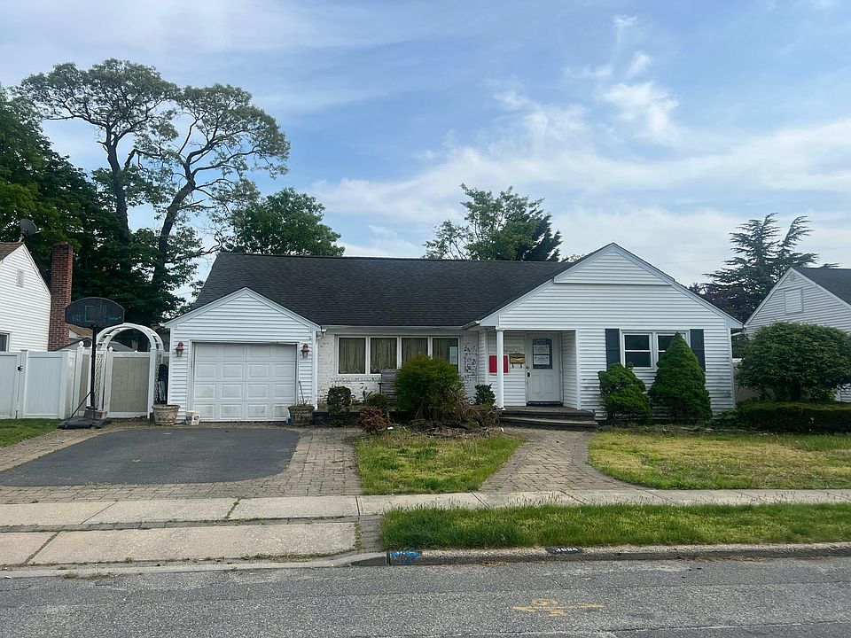 3694 Maxwell Dr, Wantagh, NY 11793 | Zillow