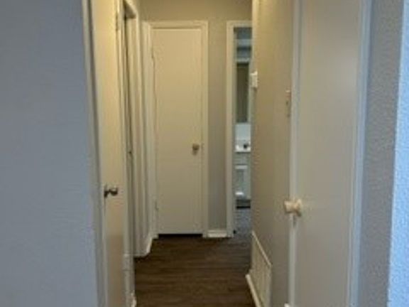 4th image of 5521 Lochmoor APT 2