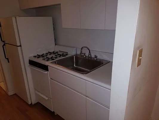 Rented by Prince Real Estate Associates LLC | media 16